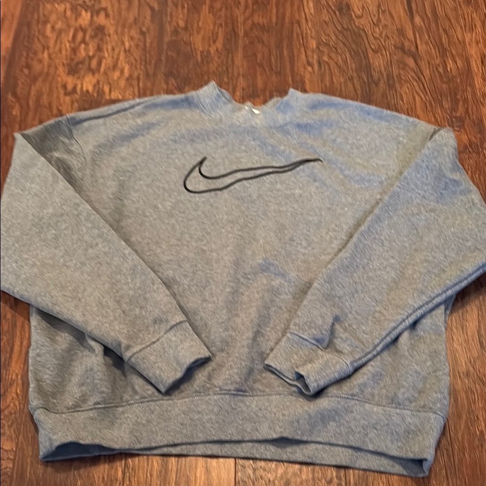 NIKE DRI-FIT sweatshirt